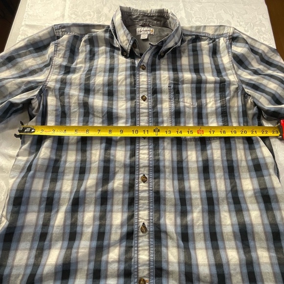 Carhartt Blue Plaid Button Down Short Sleeve Shirt Men’s Size Large - Picture 6 of 9